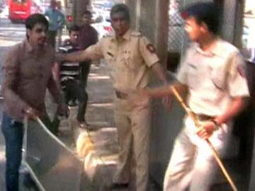 Thane: 55 workers from Raj Thackeray's MNS arrested by police for vandalising toll plaza