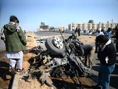 One cop killed, eight injured in blasts in northwest Pakistan
