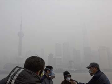 Beijing air pollution at dangerously high levels 