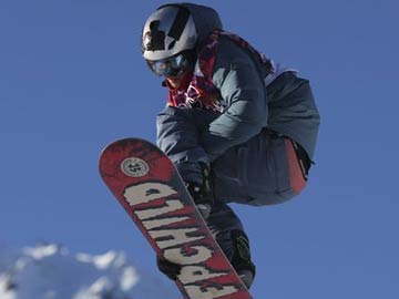 Sochi Olympics: Athlete writes phone number on helmet, receives 2,000 texts