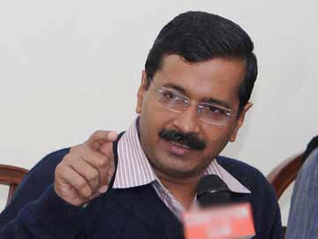 Clear your stand on Mukesh Ambani: Arvind Kejriwal tells Narendra Modi, Rahul Gandhi