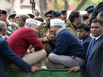 Heading for a showdown, Arvind Kejriwal's government to table Jan Lokpal Bill today