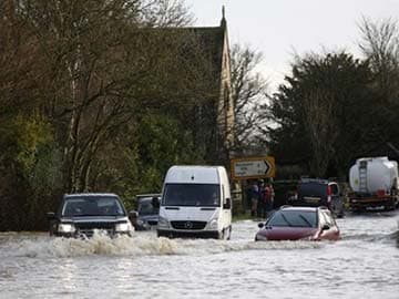 Britain gets respite from flooding crisis