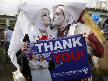 Church of England rejects blessings for gay marriages 