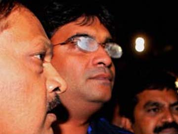 IPL scam probe indicts Gurunath Meiyappan, son-in-law of BCCI chief, for illegal betting