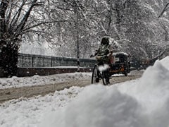 Kashmir Valley and Ladakh region receive fresh snowfall