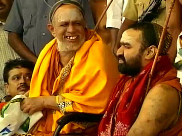 Jayendra Saraswathi's condition stable