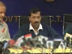 FIR to be lodged against Veerappa Moily, Mukesh Ambani over gas price, says Arvind Kejriwal: highlights