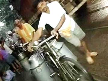 Kolkata: Police ban cycles along major thoroughfares