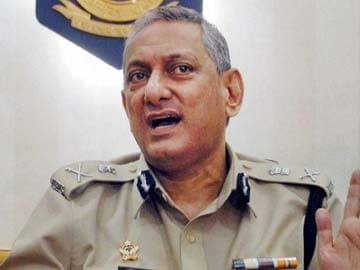 Mumbai: Rakesh Maria takes charge as police commissioner