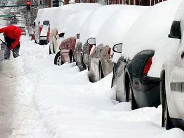 Skiers win, florists lose in storm-battered US northeast