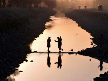 Afghan ghost towns a symbol of lost hope