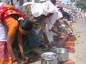 Attukal Pongala: Kerala's capital celebrates the 'largest congregation of women'