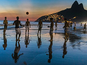 Football and samba, a match made in Brazilian heaven