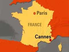 Two dead, nine hurt as train derails in French Alps