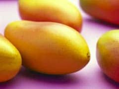 Thieves steal 10-metre, seven-tonne mango monument in Australia
