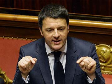 New Italy PM Matteo Renzi wins confidence vote, vows 'radical change'
