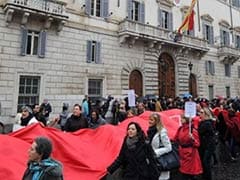 Thousands protest abortion reform in Spain