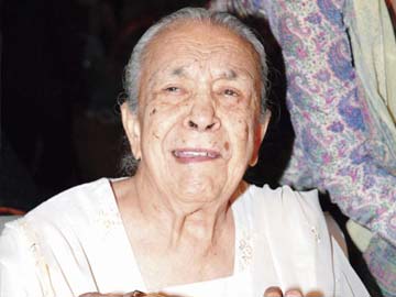 Padma Vibhushan winner Zohra Sehgal pleading for home!