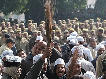 AAP banking on social activists, youth power in Haryana