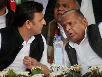 Narendra Modi presides over 'mass murder' of Muslims, BJP talks of apology: Mulayam Singh Yadav