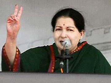 Jayalalithaa takes a dig at DMK chief Karunanidhi for fielding A Raja, Dayanidhi Maran