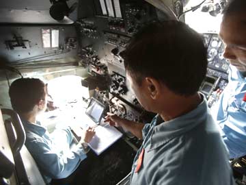 Lost Malaysia Airlines jet may have run out of fuel over Indian Ocean: source