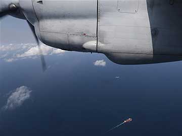 How search for missing Malaysia Airlines jet is being conducted today