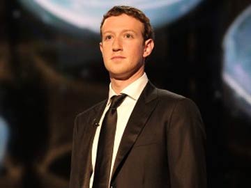 Facebook's Mark Zuckerberg phoned President Barack Obama to complain about spying