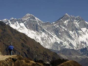 Nepal may install ladders on Mount Everest's Hillary Step