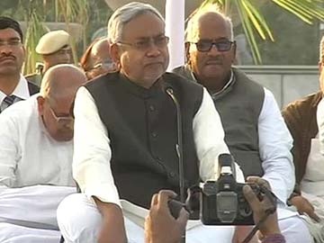 Nitish Kumar starts his election campaign with attack on BJP