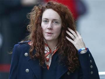 Rebekah Brooks accused of knowing about UK phone-hacking cover-up
