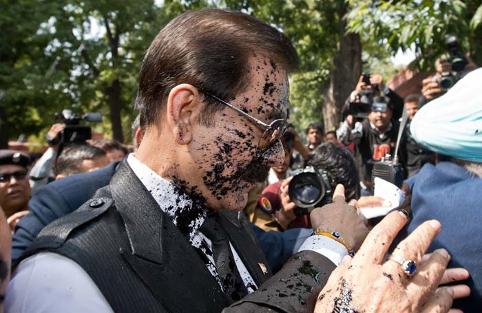 Sahara chief Subrata Roy sent to Tihar Jail till March 11