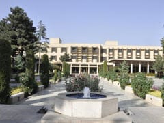 Four gunmen killed in fire-fight at Kabul luxury hotel