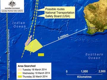 Australia resumes ocean search for missing Malaysia Airlines plane