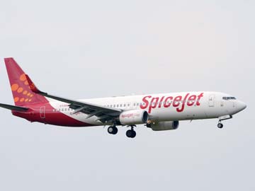 Mid-air Holi celebrations cost SpiceJet heavily