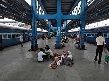 SMS alert service for waitlisted rail passengers