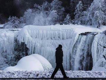 Arctic cold sets records in eastern United States