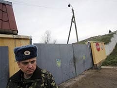 Russian troops reported on move again in Crimea