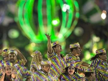 Brazil's Carnival turns focus to glitzy parades