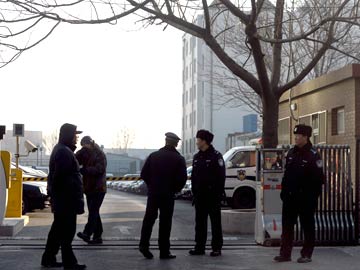 At least three dead in China knife attack: report