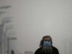 'Smog insurance' offers to help Chinese breathe easier