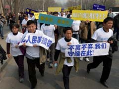 Chinese MH370 relatives demand Beijing probe