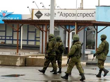 2,000 Russian soldiers land in 'armed invasion' of Crimea: Kiev official