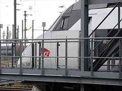 Body stuck to front carriage of train goes undetected for 40 km in France