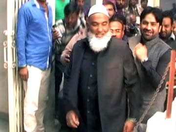 BSP's Kadir Rana among 10 Muslims chargesheeted for Muzaffarnagar riots