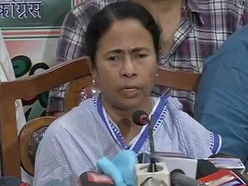 Trinamool Congress manifesto focuses on 'roti, kapda and makaan'