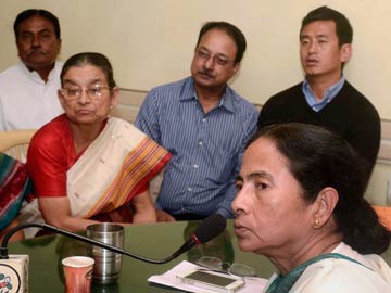 Jayalalithaa dials Mamata: new front in the making?