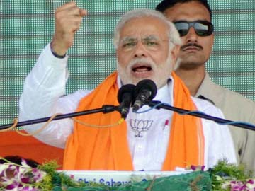 Narendra Modi hits back at Rahul Gandhi over balloon jibe on Gujarat model