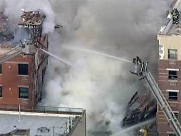 New York building explodes, 11 minor injuries reported